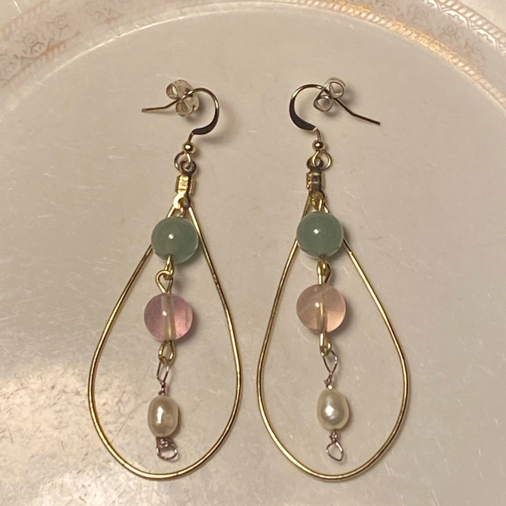 💛💛 Tara Designs handmade dream like gold tone rain drop gemstone FWCP earrings